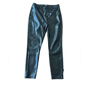 Missguided Plus Croc Faux‎ Leather Slim Leg size 8 petite